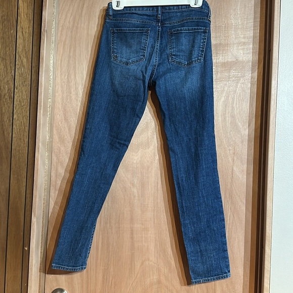 Cut from the kloth Catherine 0 - Picture 3 of 3